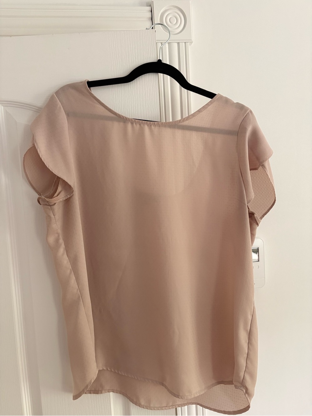 Dynamite Blush Beige Flutter Sleeve Blouse
